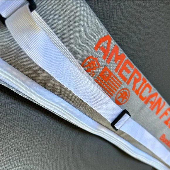 NWOT Buckle Can Cooler with adjustable carrying strap. Fits 6 cans! - Picture 8 of 8